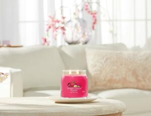 Αρωματικό Κερί Yankee Candle με διάρκεια καύσης έως 50 ώρες και άρωμα Red Raspberry