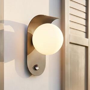 Lindby Εξωτερικό φωτιστικό τοίχου LED Lacie, αισθητήρας, μαύρο/λευκό, αλουμίνιο, Μαύρο, Αλουμίνιο, σύγχρονο