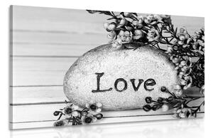 Πίνακας σε καμβά με επιγραφή Love σε πέτρα σε ασπρόμαυρη εκδοχή