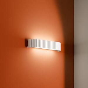 Luce Ambiente Design LED απλίκα Niike, λευκή, πλάτος 40 cm, μέταλλο, CCT, Λευκό, Σαλόνι / τραπεζαρία, Μέταλλο, σύγχρονο
