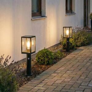 Lindby LED ηλιακό φως διαδρόμου Relto, αισθητήρας, πασσάλου, 50 cm, Μαύρο, Γυαλί, σύγχρονο, Ηλιακά φώτα