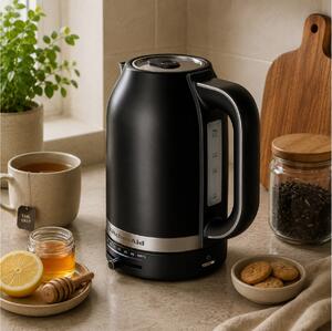 Βραστήρας KitchenAid 5KEK1701EBM με χωρητικότητα 1.7L και ισχύ 2400W - Matt Black
