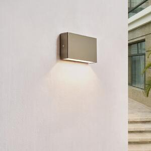 Arcchio LED εξωτερικός φωτισμός τοίχου Karline, 530 lm, ανοξείδωτο ατσάλι, IP65, Μεταλλικό, Ανοξείδωτος χάλυβας, σύγχρονο, Πρίζα τοίχου κάτω