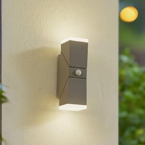 Lindby Επιτοίχιο φωτιστικό LED Sally, 22 cm, γκρι, IP54, αισθητήρας, Γκρι, Αλουμίνιο, σύγχρονο, Πρίζα τοίχου πάνω/κάτω