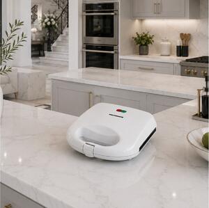Τοστιέρα Heinner SM-K750W με ισχύ 750W και χωρητικότητα 2 τοστ