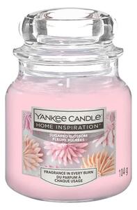 Αρωματικό Κερί Yankee Candle με διάρκεια καύσης έως 30 ώρες και άρωμα Sugared Blossom
