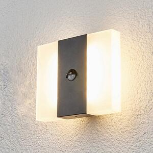 Lindby Εξωτερικός φωτισμός τοίχου με αισθητήρα LED Kumi, γραφίτη, IP44, Γκρι, Μέταλλο, σύγχρονο