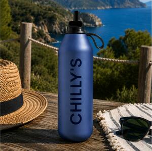 Μπουκάλι Θερμός Series 2 Flip Chilly's με πτυσσόμενο καλαμάκι, χωρητικότητα 1000ml και διατήρηση θερμοκρασίας 24h κρύο - Whale Blue