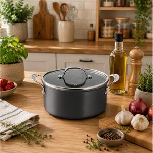 Κατσαρόλα Jamie Oliver by Tefal με αντικολλητική επίστρωση τιτανίου και διάμετρο 24cm