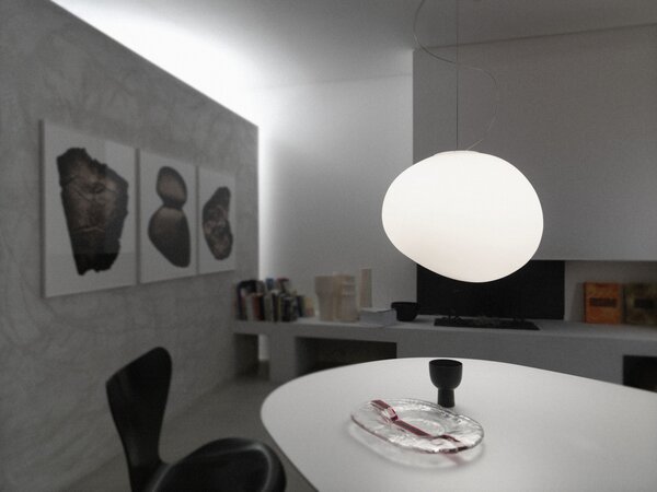 Foscarini Φωτιστικό κρεμαστό Gregg Grande, λευκό, ύψος 40 cm, ρυθμιζόμενος, Λευκό, Σαλόνι / τραπεζαρία, Γυαλί