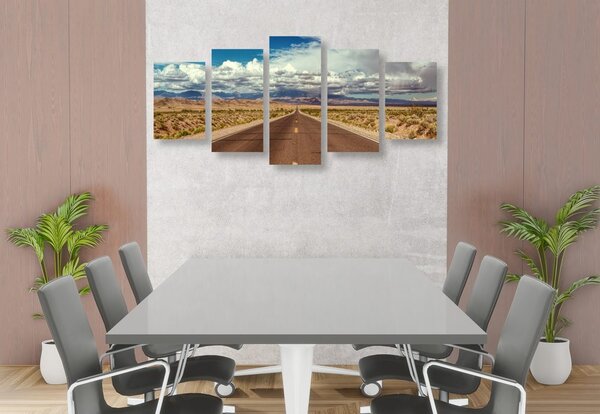 Πεντάπτυχος πίνακας δρόμος στην έρημο