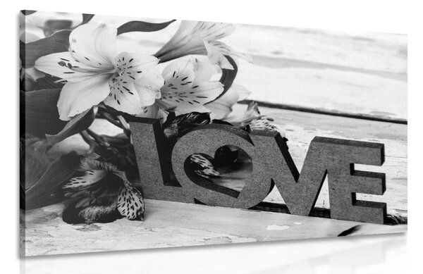 Πίνακας σε καμβά με ξύλινη επιγραφή Love σε ασπρόμαυρη εκδοχή