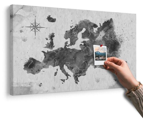 Πίνακας σε φελλό ρετρό χάρτης της Ευρώπης σε ασπρόμαυρη εκδοχή