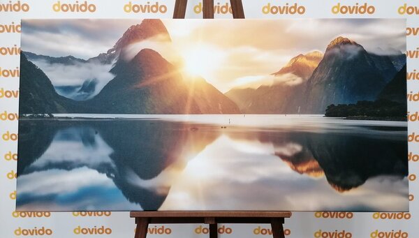 Πίνακας σε καμβά milford Sound κατά την ανατολή του ήλιου