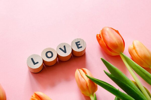 Φωτοταπετσαρία ζάρια με την επιγραφή Love