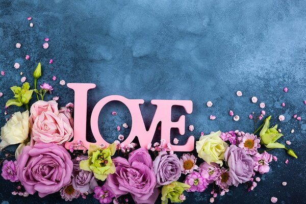 Φωτοταπετσαρία επιγραφή Love