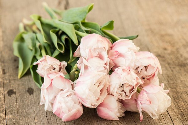 Φωτοταπετσαρία ρομαντική ανθοδέσμη