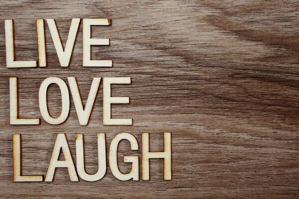 Πίνακας σε καμβά με λέξεις - Live Love Laugh