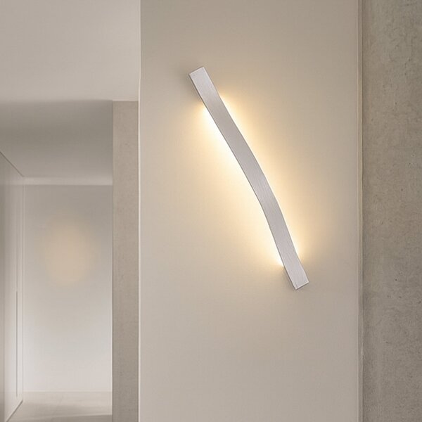 Lindby LED απλίκα Alvon, ασημί, ύψος 50 cm, μέταλλο, Μεταλλικό, Σαλόνι / τραπεζαρία, Μέταλλο, σύγχρονο