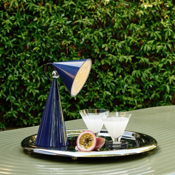 Tom Dixon LED φορητή επιτραπέζια λάμπα Pose, ινδigo, ύψος 25 cm, ρυθμιζόμενος, Μπλε, Σαλόνι / τραπεζαρία, Πλαστικό, σχεδιασμός