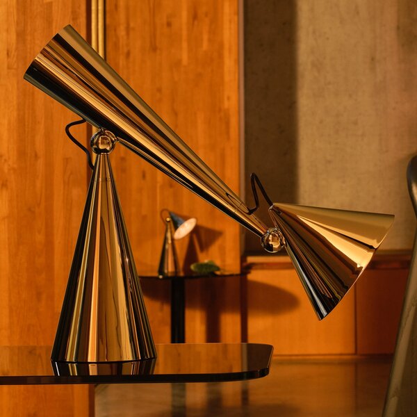 Tom Dixon LED επιτραπέζια λάμπα Pose Task Light, χρυσό, 41 cm, ρυθμιζόμενος, Χρυσό / Ορείχαλκου, Σαλόνι / τραπεζαρία, Πλαστικό, σχεδιασμός
