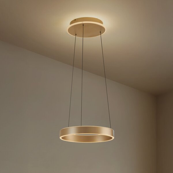 Lucande LED κρεμαστό φωτιστικό Tindra, Ø 40 cm, χρυσό, ρυθμιζόμενο, ρυθμιζόμενος, Χρυσό / Ορείχαλκου, Σαλόνι / τραπεζαρία, Μέταλλο, σύγχρονο