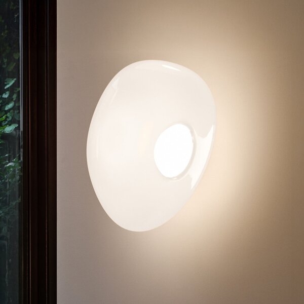 Tom Dixon LED απλίκα Melt, Ø 50 cm, οπαλίνα/χρώμα χρωμίου, ρυθμιζόμενος, Μεταλλικό, Σαλόνι / τραπεζαρία, Πλαστικό, σχεδιασμός