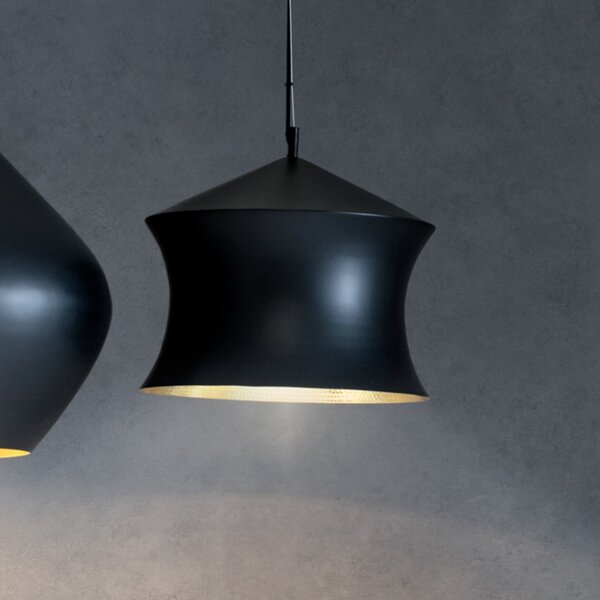 Tom Dixon LED κρεμαστή λάμπα Beat Waist, μαύρη, Ø 41 cm, ρυθμιζόμενος, Μαύρο, Σαλόνι / τραπεζαρία, Ορείχαλκος, σχεδιασμός