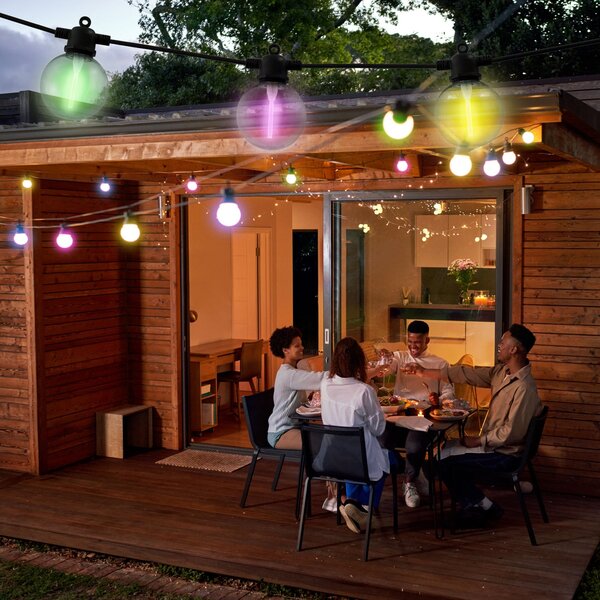 Näve Φωτιστική αλυσίδα LED με ηλιακή τροφοδοσία CADENA, RGB, μαύρη, 10 λαμπτήρες, 5 m, ρυθμιζόμενος, Μαύρο, Πλαστικό, Νεανική διαβίωση