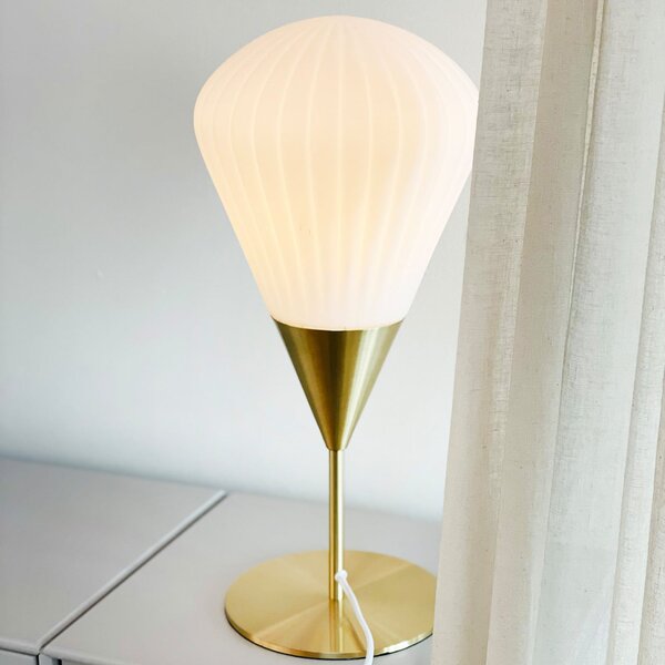 Dyberg Larsen Επιτραπέζια λάμπα Ballon, λευκό/χάλκινο, 46 cm, Μεταλλικό, Σαλόνι / τραπεζαρία, Μέταλλο, σχεδιασμός