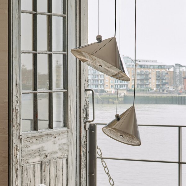 Tom Dixon LED κρεμαστή λάμπα Pose, ασημί, Ø 25 cm, χάλυβας, ρυθμιζόμενη ένταση, ρυθμιζόμενος, Μεταλλικό, Σαλόνι / τραπεζαρία, Μέταλλο, σχεδιασμός
