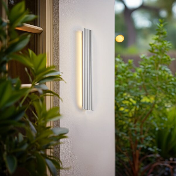 Lucande Εξωτερικός φωτιστικός τοίχου LED Melira, μήκος 60 cm, ανοιχτό γκρι, Γκρι, Αλουμίνιο, σύγχρονο