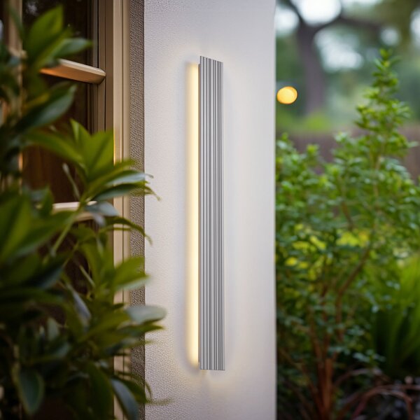Lucande Εξωτερικός φωτιστικός τοίχου LED Melira, μήκος 100 cm, ανοιχτό γκρι, Γκρι, Αλουμίνιο, σύγχρονο