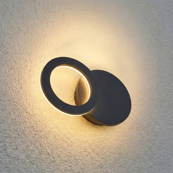 Lindby LED εξωτερική λάμπα τοίχου Ilveo, μαύρη, IP54, κινητή, Μαύρο, Σαλόνι / τραπεζαρία, Αλουμίνιο, σύγχρονο