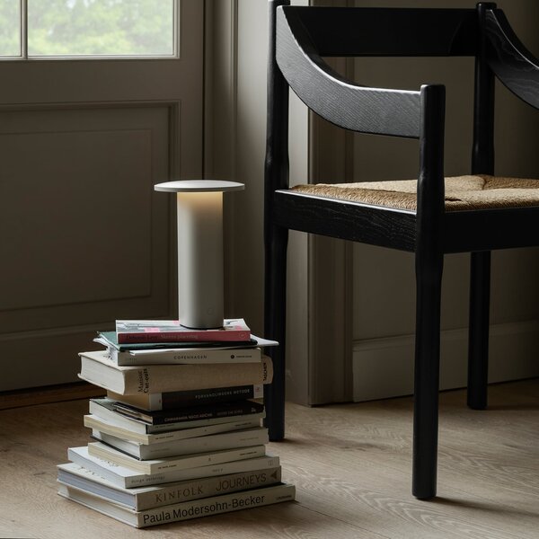 FRITZ HANSEN LED-Akku-Τραπεζοκαθίσματα Solae, γκρι, αλουμίνιο, IP44, ρυθμιζόμενος, Γκρι, Σαλόνι / τραπεζαρία, Αλουμίνιο, σύγχρονο