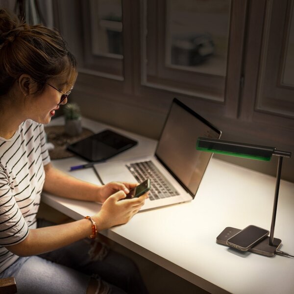 OSRAM LED επιτραπέζια λάμπα Office Line Desk Roof μαύρη, CCT, DIM, ρυθμιζόμενος, Μαύρο, Μελέτη / Γραφείο, Μέταλλο