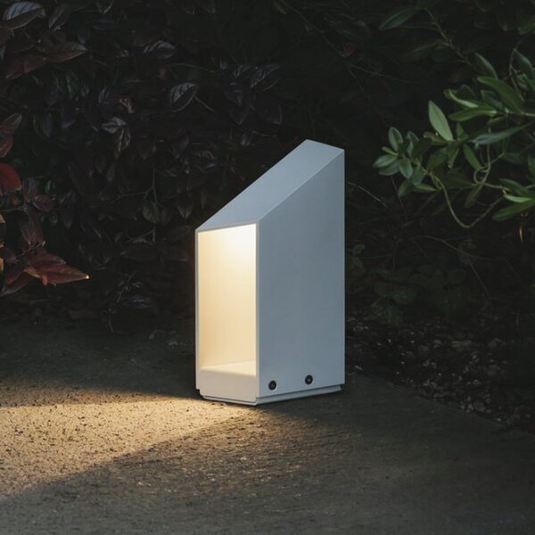 MARSET LED-Sockellampe Domus, ύψος 26 cm, λευκό, αλουμίνιο, ρυθμιζόμενος, Λευκό, Αλουμίνιο, σχεδιασμός