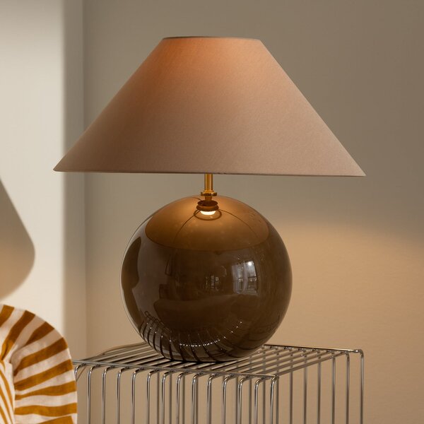 Globen Lighting Επιτραπέζια λάμπα IRIS, καφέ, ύψος 45 cm, Καφέ / Σκουριάς, Σαλόνι / τραπεζαρία, Ύφασμα / Κλωστοϋφαντουργία, Σκανδιναβικό