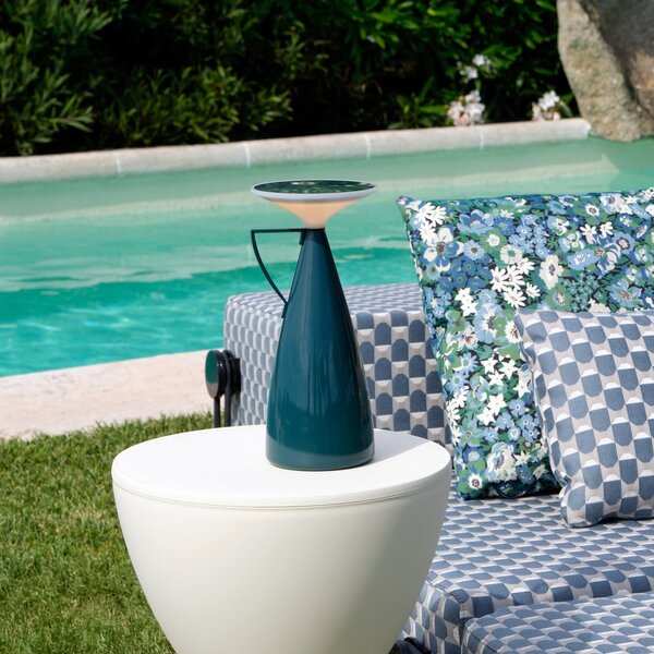 Kartell LED φορητή επιτραπέζια λάμπα Camomille, πετρόλ, ύψος 24 cm, ρυθμιζόμενος, Μπλε, Σαλόνι / τραπεζαρία, Πλαστικό, σχεδιασμός