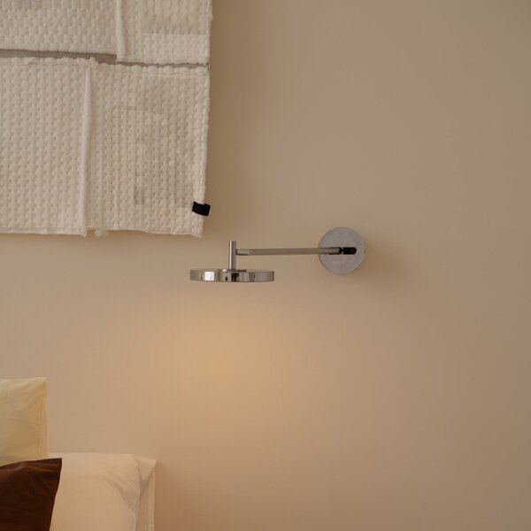 UMAGE LED-Επιτοίχιο φωτιστικό Asteria LONG HW, γυαλισμένος χάλυβας, 45 cm, ρυθμιζόμενος, Μεταλλικό, Σαλόνι / τραπεζαρία, Μέταλλο, σχεδιασμός, Πρίζα τοίχου κάτω