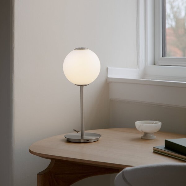 UMAGE LED επιτραπέζια λάμπα Audrey, χρώμα χάλυβα, ύψος 37 cm, ρυθμιζόμενος, Μεταλλικό, Σαλόνι / τραπεζαρία, Μέταλλο, σχεδιασμός, Σφαίρα