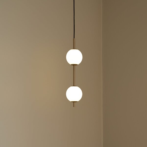 UMAGE LED κρεμαστό φωτιστικό Audrey, χρώμα ορείχαλκου, 2 φτερά Ø 12 cm, ρυθμιζόμενος, Χρυσό / Ορείχαλκου, Σαλόνι / τραπεζαρία, Μέταλλο, σχεδιασμός, Σφαίρα