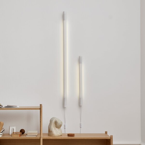 GEJST Φωτιστικό τοίχου Radent βύσμα, λευκό, ύψος 70 cm, G13 LED, Λευκό, Σαλόνι / τραπεζαρία, Μέταλλο