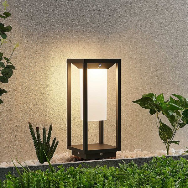 Lucande LED ηλιακό φωτιστικό βάθρο Eliel, 34 cm, ανθρακί, IP54, Μαύρο, Γυαλί, σύγχρονο, Εξωτερικό βάθρο