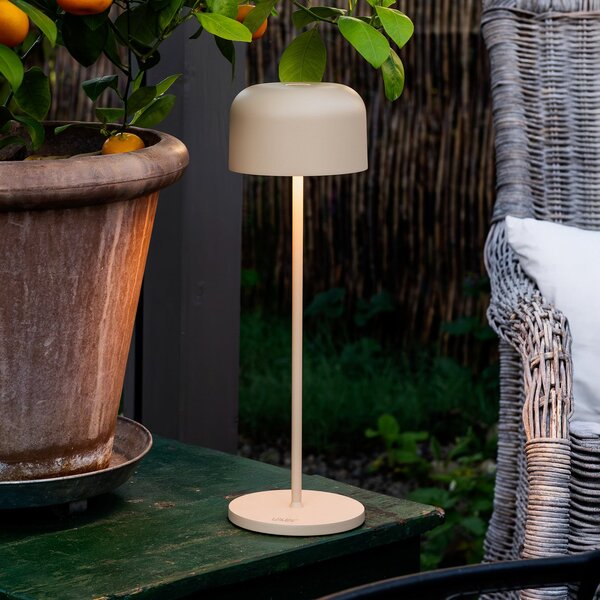 Konstsmide LED-Akku-Tischlampe Lille, ύψος 36 cm, χρώμα άμμου, IP54, USB, ρυθμιζόμενος, Μπεζ, Σαλόνι / τραπεζαρία, Αλουμίνιο, σύγχρονο