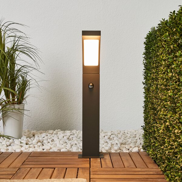 Lucande LED φωτιστικό κολωνάκι Juvia, 60 cm, ανιχνευτής κίνησης, IP54, Μαύρο, Αλουμίνιο, σύγχρονο