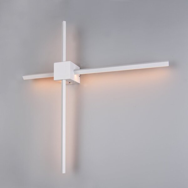 Trio Lighting LED φωτιστικό τοίχου Cassino, λευκό ματ, πλάτος 67 cm, μέταλλο, ρυθμιζόμενος, Λευκό, Σαλόνι / τραπεζαρία, Μέταλλο, σύγχρονο