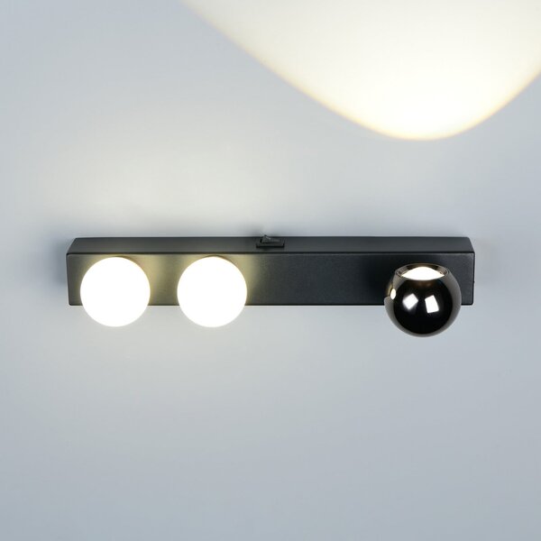 Trio Lighting LED φωτιστικό τοίχου Arpino μαύρο, πλάτος 30 cm, μέταλλο, 3 φτερά., ρυθμιζόμενος, Μαύρο, Σαλόνι / τραπεζαρία, Μέταλλο, σύγχρονο