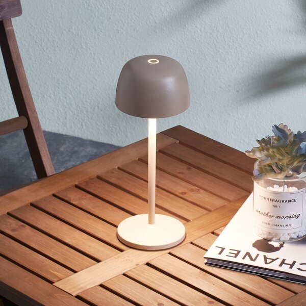 Lindby LED επιτραπέζια λάμπα Arietty, μπεζ, ρυθμιζόμενη, IP65, ρυθμιζόμενος, Μπεζ, Σαλόνι / τραπεζαρία, Αλουμίνιο, σύγχρονο
