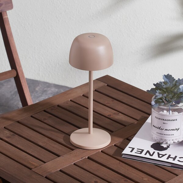 Lindby LED επιτραπέζια λάμπα Arietty, μπεζ, ρυθμιζόμενη, IP65, ρυθμιζόμενος, Μπεζ, Σαλόνι / τραπεζαρία, Αλουμίνιο, σύγχρονο